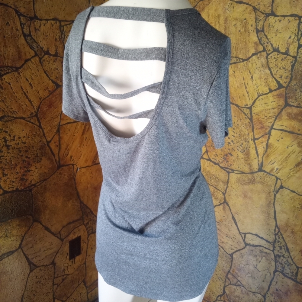 Gray Women's Top - Picture 4 of 4